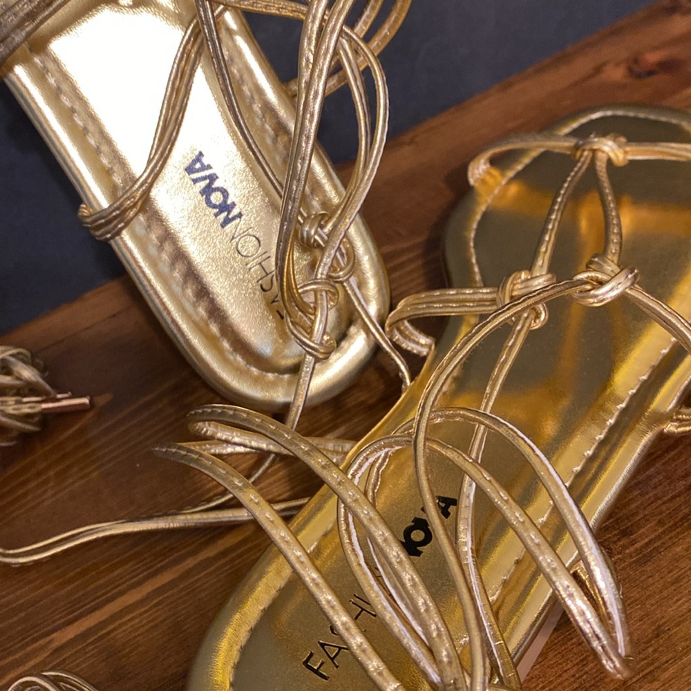 Fashion Nova Ankle Wrapped Sandal Gold 8.5 - Picture 3 of 10